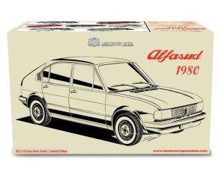 Alfa Romeo Alfasud 1.2 4 Porte 1980 VERDE ACQUA MET. Laudoracing 1:18 Resinemodell (Türen, Motorhaube... nicht zu öffnen!)